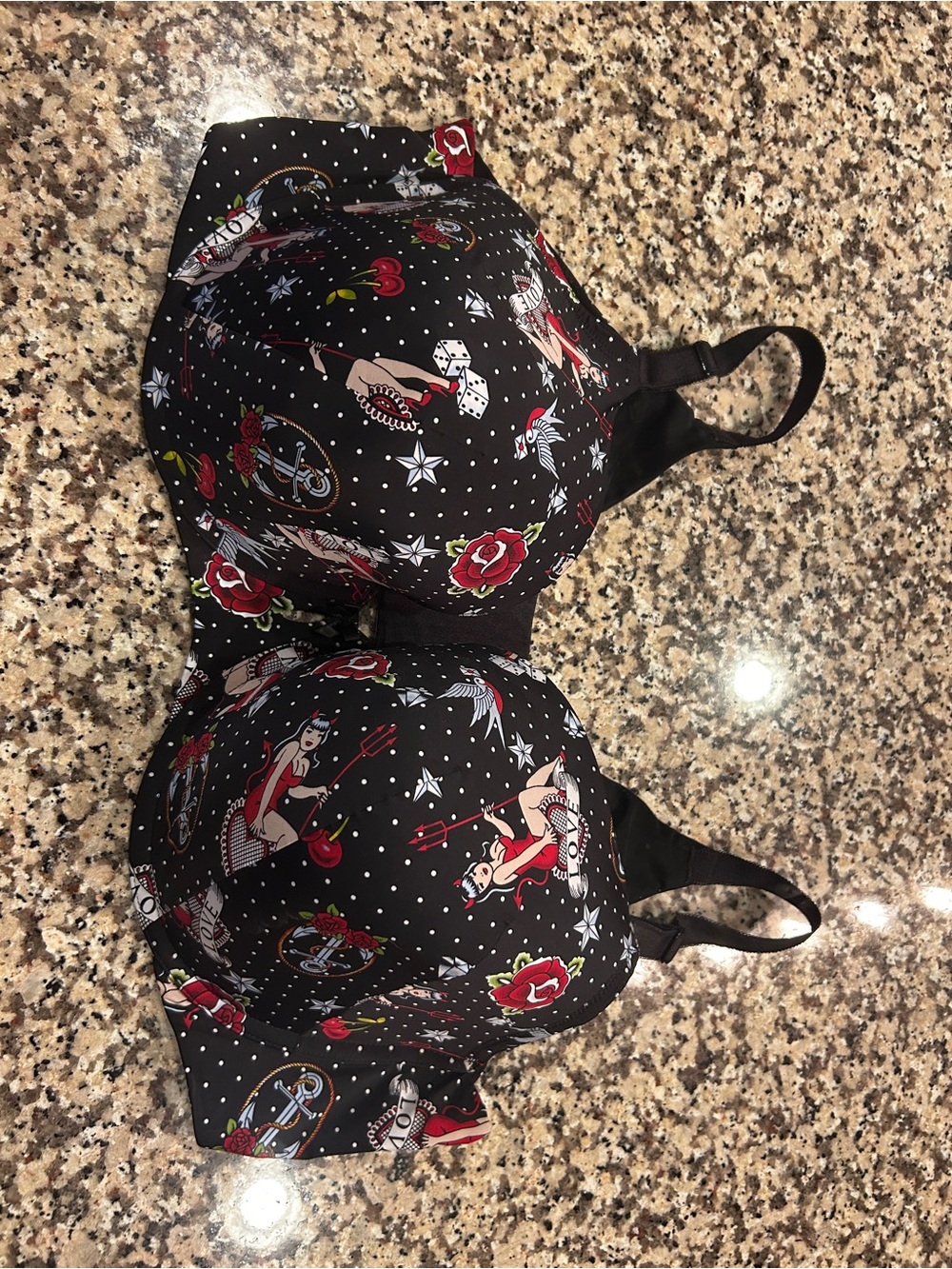 torrid Black Pinup Print Bra with Red Rose Accents Size 44DD